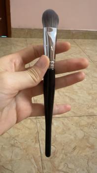 Product Review of Cọ Trang Điểm Kem Nền Đường Viền, LiliBeauty, S47 from 🌝**🌝 0