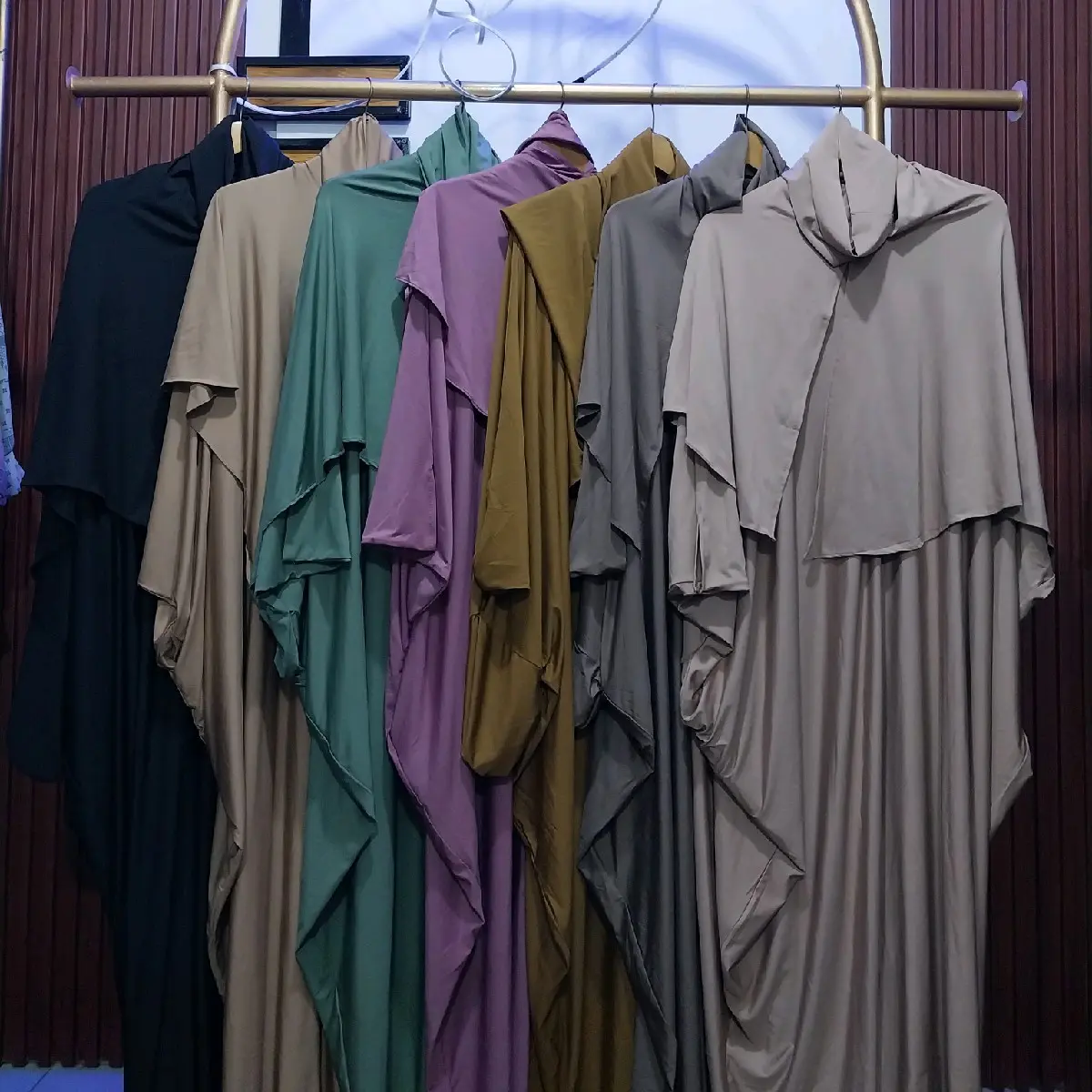 Gamis random 160k-180k Muslim Wanita