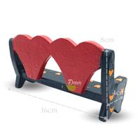 Gambar Hiasan Bangku Hati/ Tempat Boneka Lucu dari Daun The Gift Shop Kab. Badung 3 Tokopedia