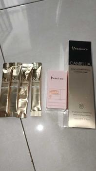 Product Review of FYC - Yessica's Tea Tree & Strawberry Anti Pores & Acne Clay Stick Mask from s**1 1