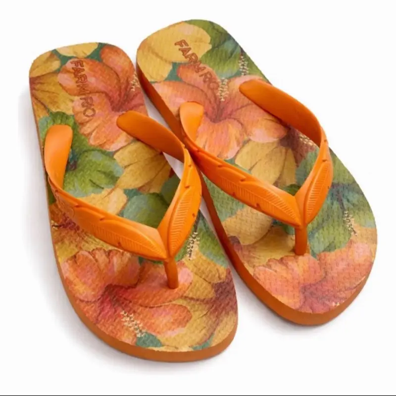 Chinelo rasteiro laranja