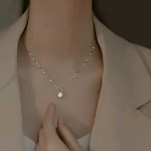 Kalung Wanita Titanium Kilat Silver Anti Karat Aesthetic - Perhiasan Elegan Cantik Mewah Simple