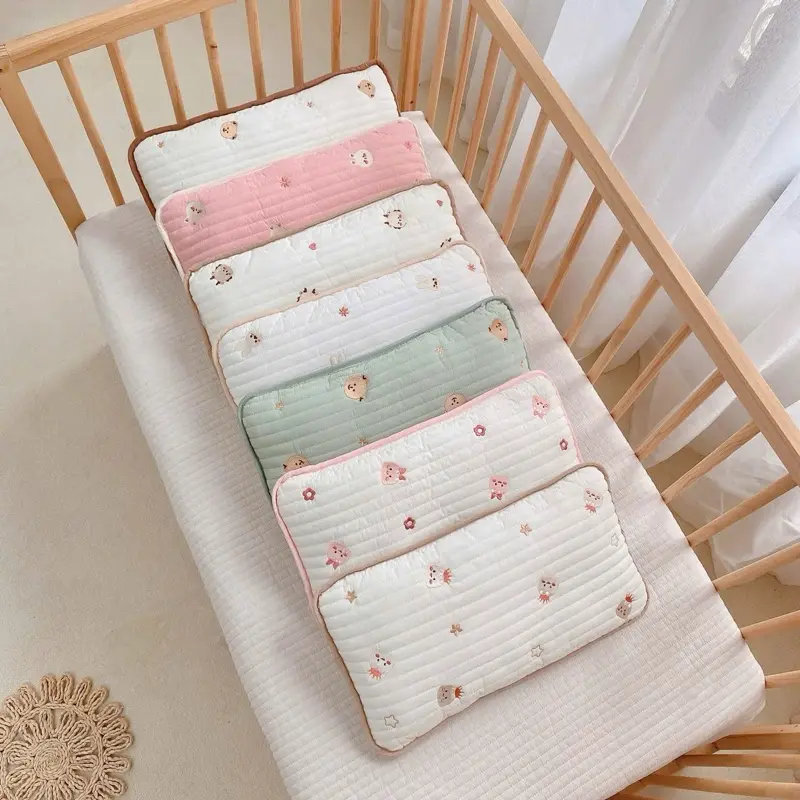 Gối Đầu Điều Hòa Trần Bông MONONA Có Viền Cao Cấp Êm Ái, Gối Thêu Hàn 4 Mùa Thoáng Khí Cho Bé KT 25x45cm 0