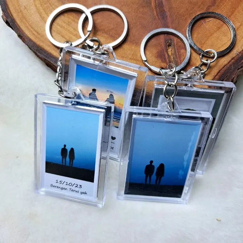 Gantungan Kunci Custom Foto dan Nama 3
