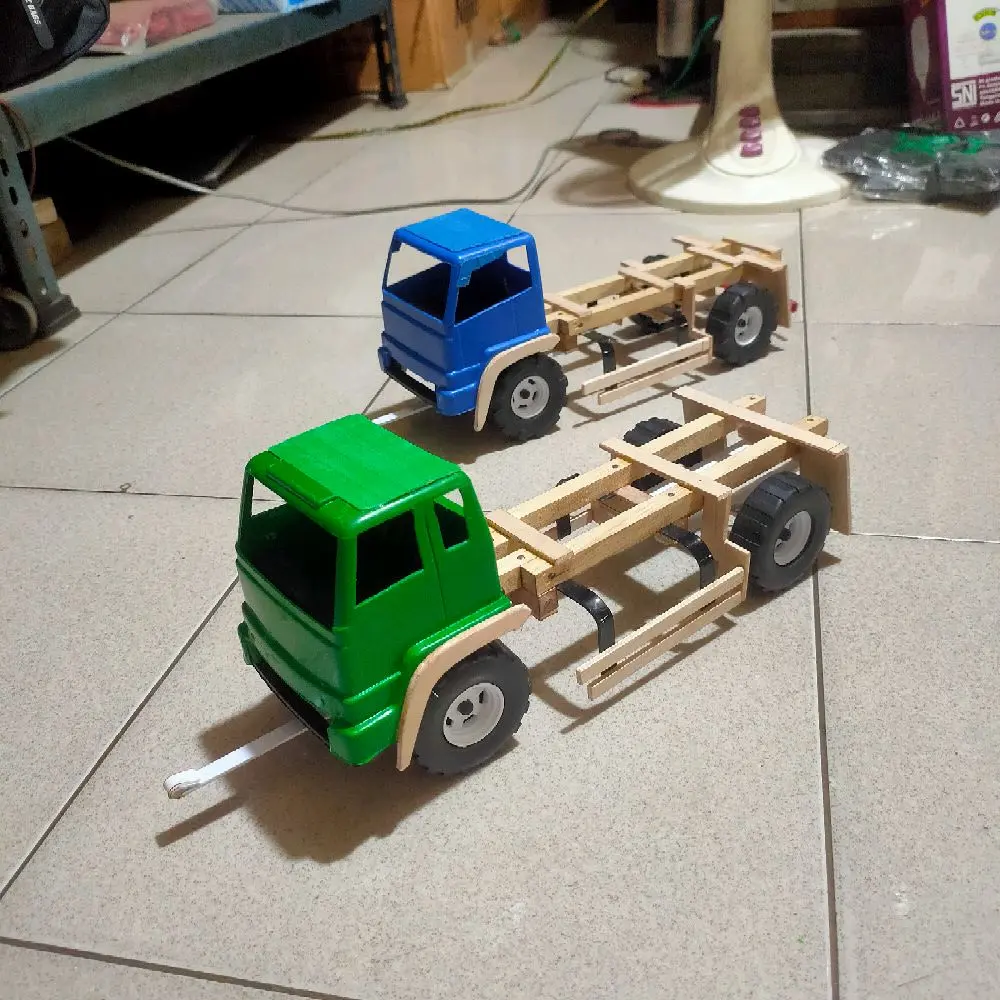 MINIATUR TRUK PLASTIK MODIF HEREX MURAH RAPI BEKUALITAS
