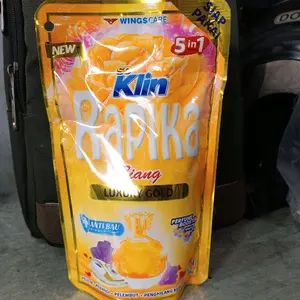 Klin Rapika Biang Luxury Gold 5in1 Anti Bau Pelembut Penghilang Kusam Siap Pakai