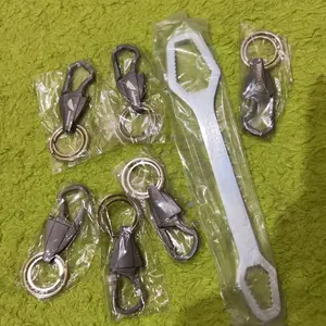 Hda, Motor Pembuka Botol Gantungan Kunci Logam Remote Mobil Motor Logam Paduan Kreatif