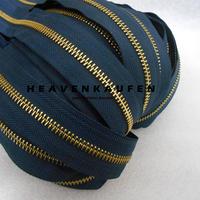 Gambar Resleting Zipper Longchain Type Gigi Besi No 5 Warna Kain Biru Navy Dongker - Gold Emas Harga Per Meter - navy-gold dari Heaven Kaufen Kota Malang 3 Tokopedia