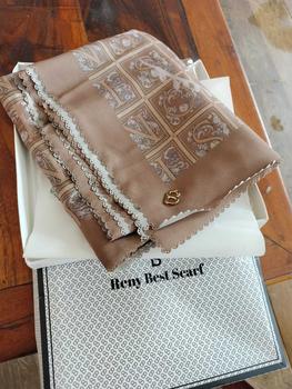 Product Review of Lc ttk 3 mirror / Autograph series semi ori button scarves with metal logo B bahan Voal sublin Nyaman dan Lembut , kemasan kotak exlusive, kerudung segiempat semua kegiatan hijab persegi from ѕ**` 0
