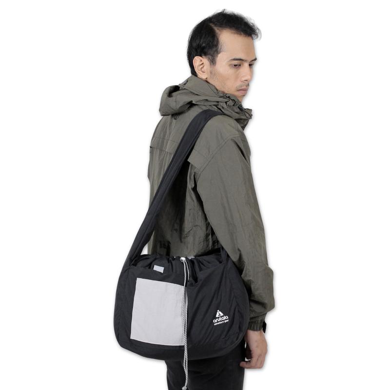 Arutala Adventure - Darkstride BLACK Waterproof Slingbag Tas Selempang Pria Wanita 9