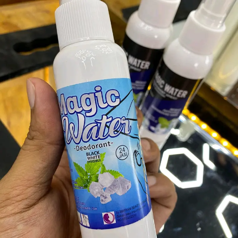 DEODORANT SPRAY DENGAN KANDUGAN ANTI BACTERIAL, ANTI BAU BADAN PLUS BISA MEMUTIHKAN KETIAK HARGA MURAH  GAK AKAN  NINGGALKAN  NODA PUTIH ATAU KUNING DI BAJU TIDAK BERBEKAS. ADA KANDUGAN  PENCERAH NIACINAMIDE , GLYCOLIC ACID, VIT E.   Buruan harga 10.000 3