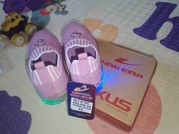 Product Review of Sepatu Rajut Live 101-200 (01.05.25) from U**h U** A**a 1