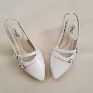 Sepatu sandal selop mules flatshoes Kerja wanita kekinian tanpa hak AS 40