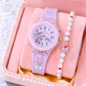 Jam tangan anak perempuan cocok untuk anak usia 7 tahun  dilengkapi lampu LED yang menyala di malam hari  desain indah  jam tangan analog dengan gambar kartun lucu  tali silikon nyaman  cocok untuk anak laki-laki dan perempuan