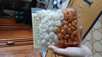 Product Review of Cimol Kering, Pangsit & Sistik Neng Tia from W**6 0