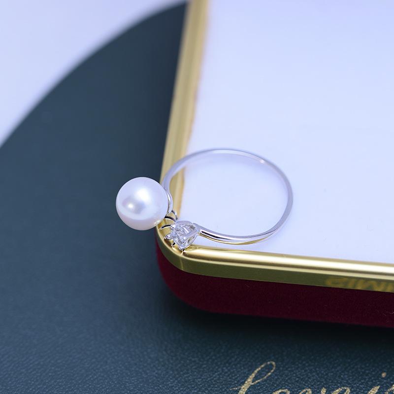 Product Introduction of Freshwater pearl 7-8mm round white strong light almost flawless S925 silver princess style ring simple style design 3
