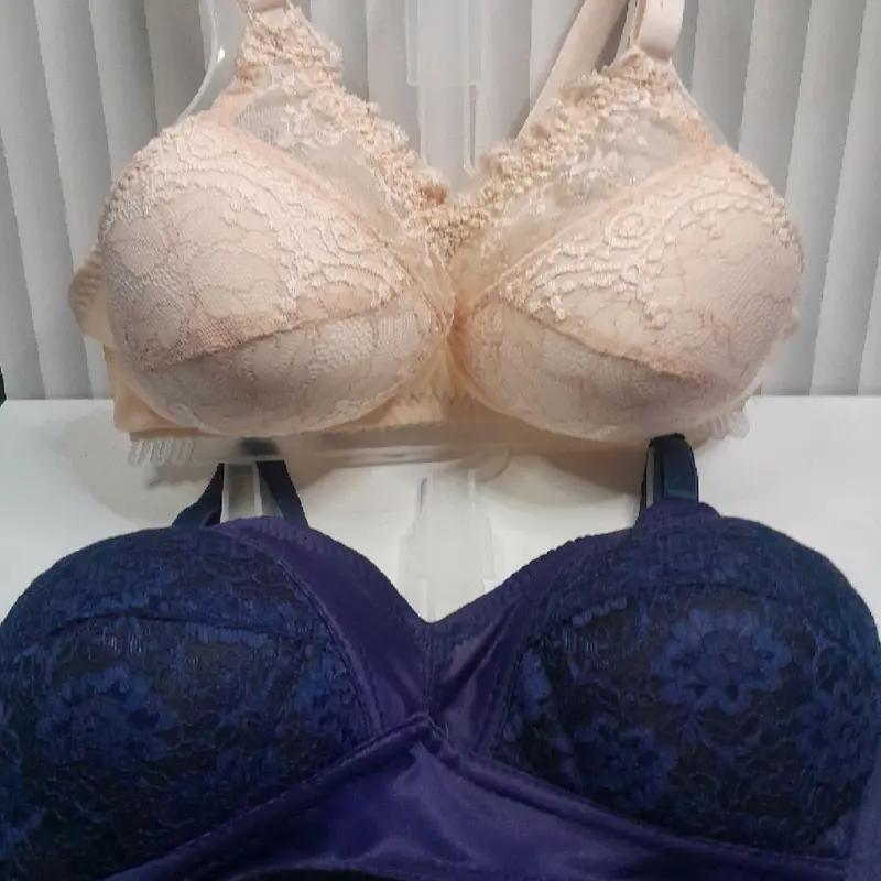 bra brukat renda wanita tanpa kawat Busa 2