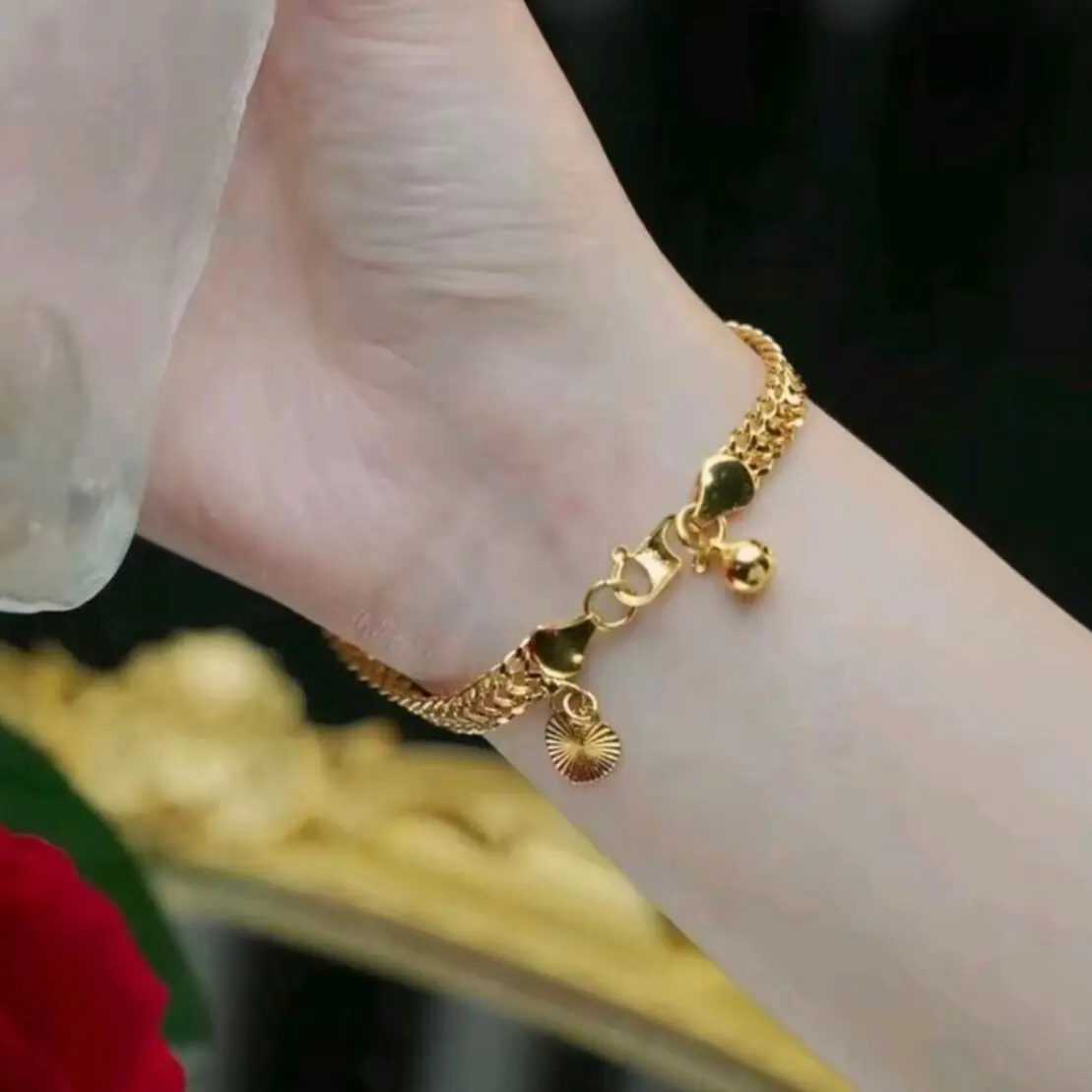 Perhiasan Fashion Wanita Gelang Tangan Motif Tikar Emas Bracelets