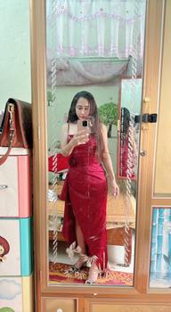 Product Review of VÁY LỤA THIẾT KẾ XẺ TÀ TÔN DÁNG CHÍT LY EO from N**n Đ** V** 0