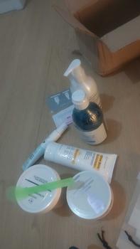 Product Review of ISWHITE Perfect Glowing Body Protection Complete Package-Paket Cerah Glowing Maksimal Sebadan | Mencerahkan Kulit Hingga Ke Sela Tergelap | Halal BPOM from a**t 0