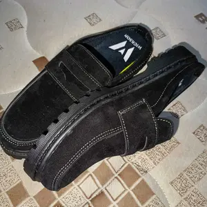 WICKSON SLOPPER Sepatu Sandal Selop kulit Bustong Pria Original Bahan Suede Tebal & Karet Empuk Anti Selip Size 39-43 Shoes Sendal