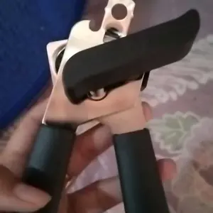 Simpan Indah Pembuka Kaleng 3in1 Stainless Can Opener Pembuka Botol Manual Multifungsi Alat Dapur Praktis & Mudah Digunakan dan Tutup Steel