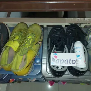 Sapato Parfum Sepatu Anti Bakteri Spray Pengharum Pewangi Sepatu dan Kaki Bau Shoe Perfume Pembersih