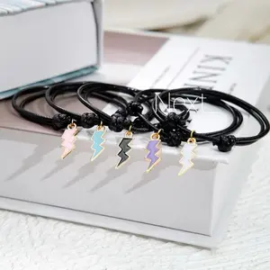 Gelang Sahabat Pasangan Bestie Bisa Couple Pacar Korea Liontin Petir Hitam Murah