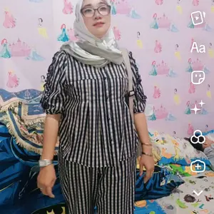 FADFAD Setelan dua potong modis wanita dengan atasan kotak-kotak dan celana panjang