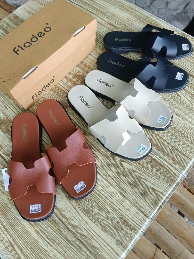 Product Introduction of Sandal slop H wanita / sandal kekinian/ sandal slop premium 4