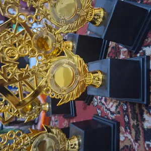 Piala Bintang Rantai Murah Piala Plastik Sekolah