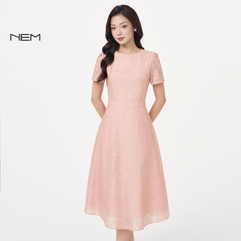  NEM Đầm Hồng Thiết Kế Nem Fashion D40362 - Đầm Nữ Thời Trang Với Chi Tiết Độc Đáo 