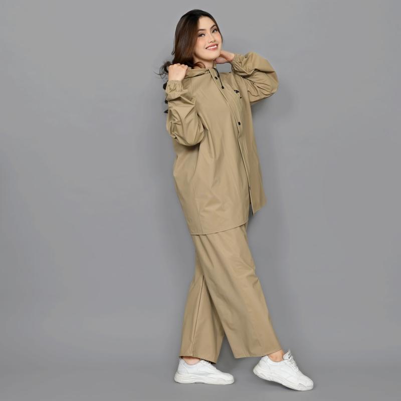 RAYENZ Jas Hujan Setelan Pria Wanita bahan PVC Tebal Anti Rembes tersedia warna Hitam Biru Army Merah dan Cream kedap air dan dapat digunakan kembali 5