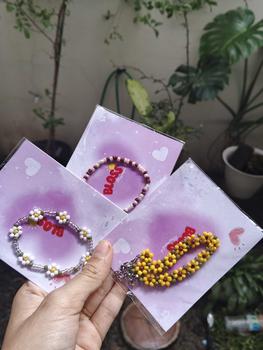 Product Review of Sunflower Bead Bracelets Gelang Manik Aesthetic from g**i ୨** 2
