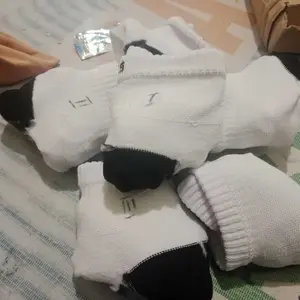 6 Pasang Kaos Kaki Sekolah sd dmp sma Putih Telapak Hitam Pendek Tebal Sport Unisex Katun