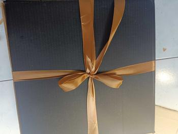 Product Review of HAMPERS GIFT BOX PAKET KOTAK KADO BESAR HITAM PREMIUM KARDUS SET PACKAGING LENGKAP HADIAH ULANG TAHUN 35x35x11 CM 30x20x5 CM  JUMBO BIRTHDAY WISUDA COWOK CEWEK ULTAH VALENTINE ANNIVERSARY GRADUATION SKRIPSI LEBARAN WEDDING BABYBORN HARI GURU from A**a 0
