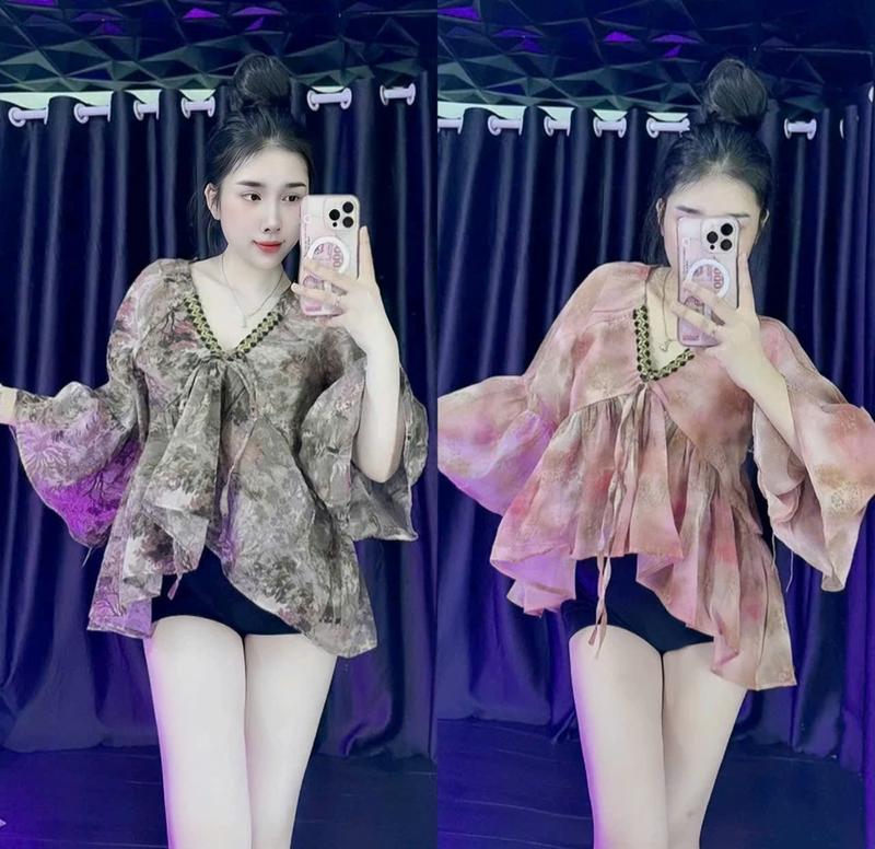 Set bộ nữ áo voan hoa phối bèo dài tay loe kèm quần đùi xinh xắn thích hợp cho các nàng diện đi chơi đi tiệc.women top