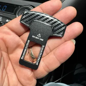 Colokan Seatbelt Mobil Buzzer Stopper Mobil