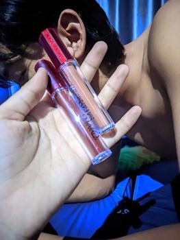 Product Review of OMBRE OMG LIPCREAM NO 13 LATTE & NO 12 SCARLETT Waterproof from c**_ 1