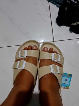 Product Review of Ando Official Sandal Selop Slip On Ratu Wanita Dewasa - Cream from W**d 1