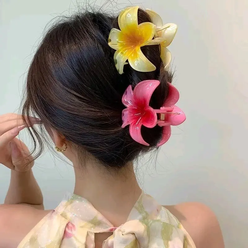 Aksesoris Jedai Rambut Wanita Bunga Kamboja Clips 1