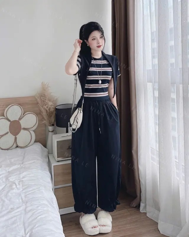 HL11 Set 3 Món Quần Boom Kaki QCCC Mix Áo Và Khăn Năng Động Tiểu Thư, Dễ Thương Cá Tính Form Tôn Dáng | BigBuy360 - bigbuy360.vn HL11 Set 3 Món Quần Boom Kaki QCCC Mix Áo Và Khăn Năng Động Tiểu Thư, Dễ Thương Cá Tính Form Tôn Dáng | BigBuy360 - bigbuy360.vn