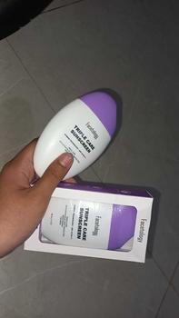 Product Review of Facetology [IN VIVO & NON COMEDOGENIC TESTED] 2PCS Triple Care Sunscreen SPF 40 PA+++ 40ML- Sunblock Wajah mengandung Niacinamide bantu Mencerahkan from p**️ 2