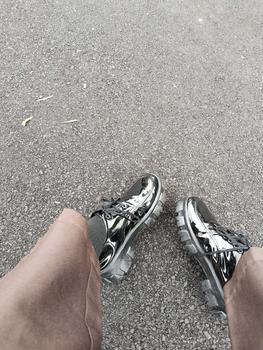 Product Review of Lovely Sepatu Sekolah Docmart Wanita Loafers Hitam Terbaru 2024 Fashion Korean Style Premium Import Quality R-15 Bisa COD Karet Shoes Kerja Hitam Kasual from 𝕽**✶ 2