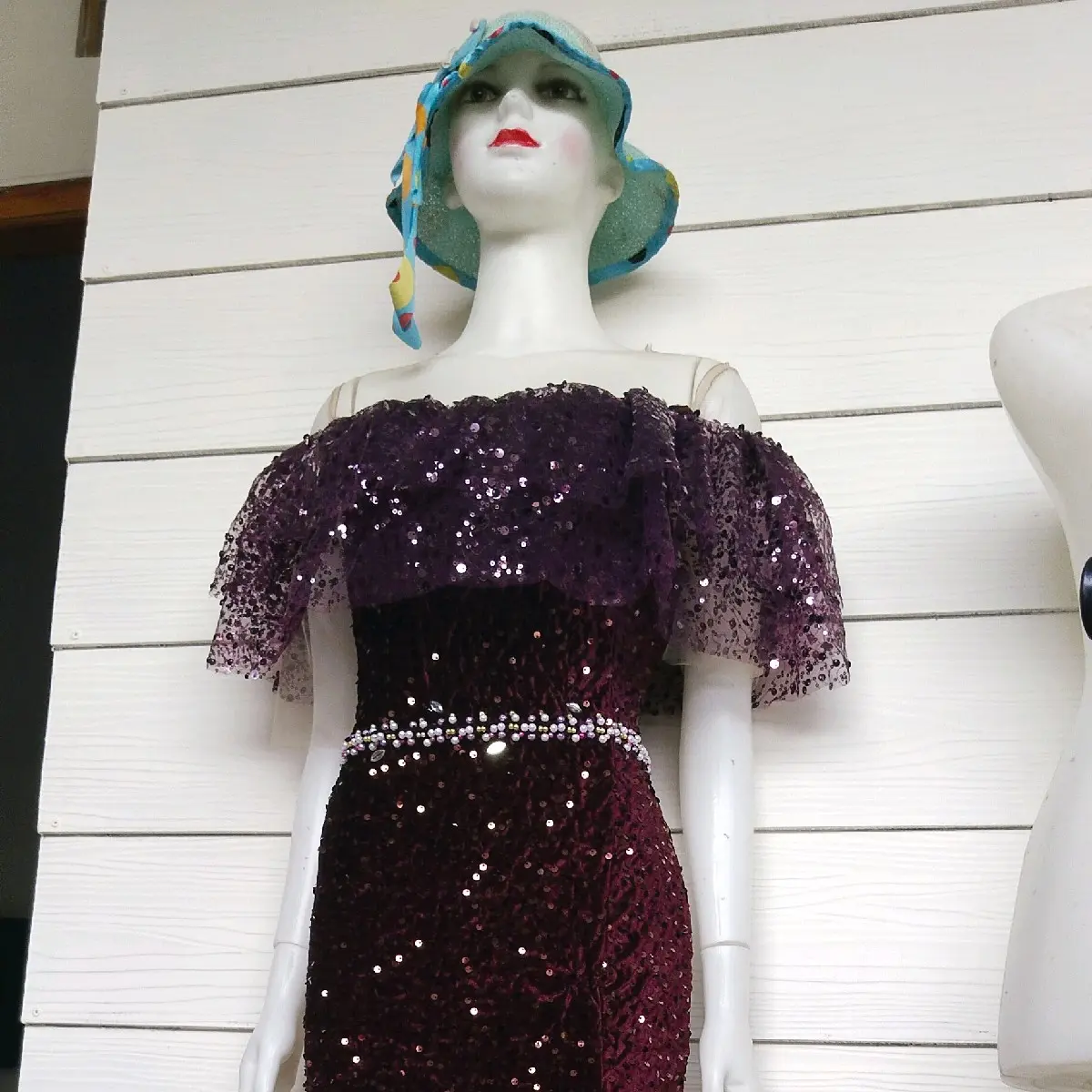 dres singer ,dres pesta, dres bludru, dres payet, dres hitzz