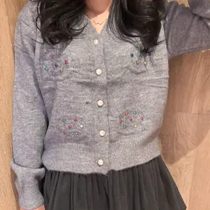 Cardigan Rajut Wanita V-Neck Korean Style Aksen Payet/Manik Manik Sweater Knit Premium