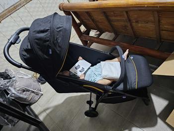 Product Review of CHICCO Stroller GLEE / Ultralight Stroller / Kereta Dorong Bayi / Stroller Lipat / Stroller Bayi from Y**g 0