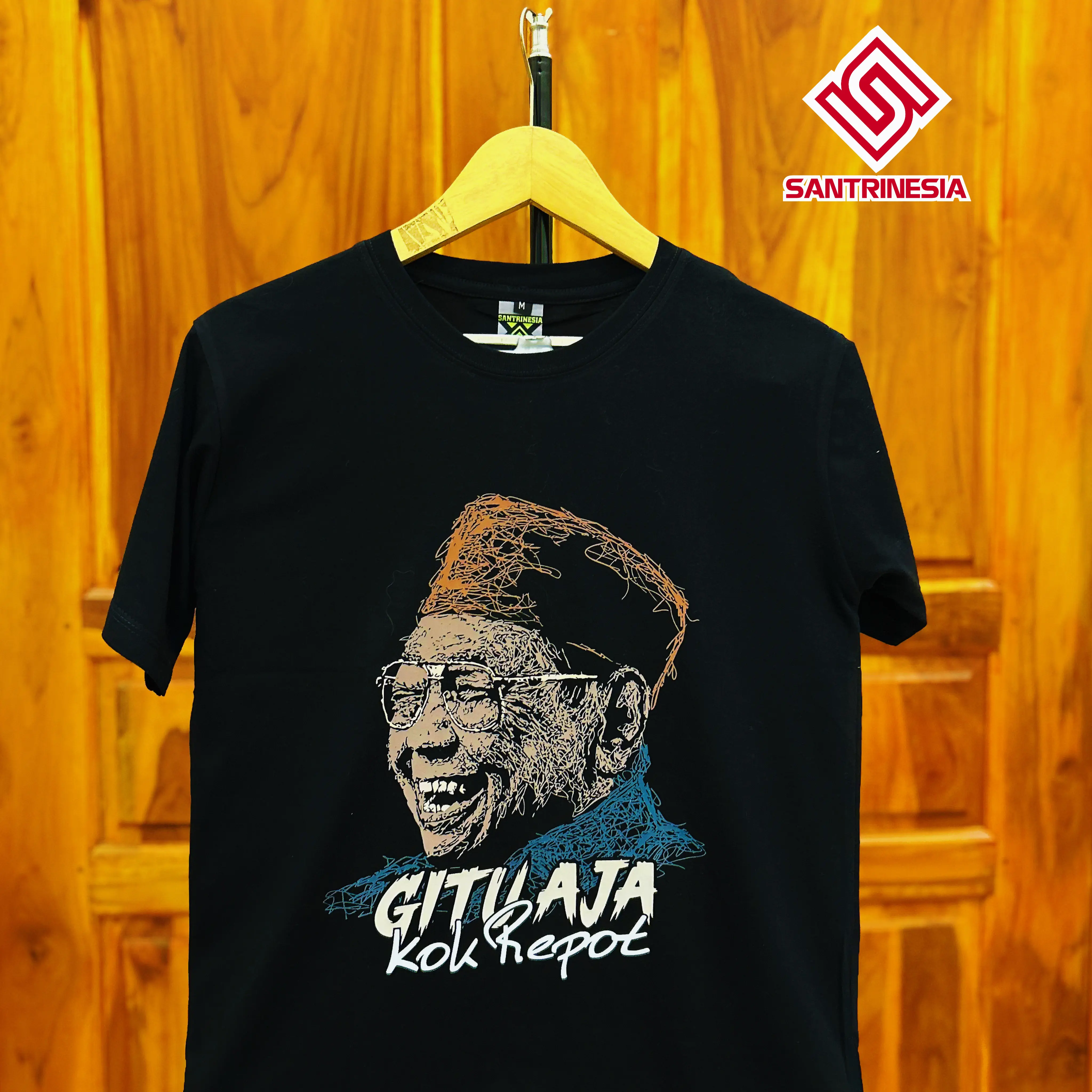 Kaos Santrinesia Gus Dur Gitu Aja Kok Gusdurian  T-shirt Nahdlatul Ulama