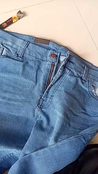 Product Review of PAKET HEMAT Celana Jeans Pensil Slimfit Pria Beli 1 Gratis 1 dapat (2pcs) from r**e 3