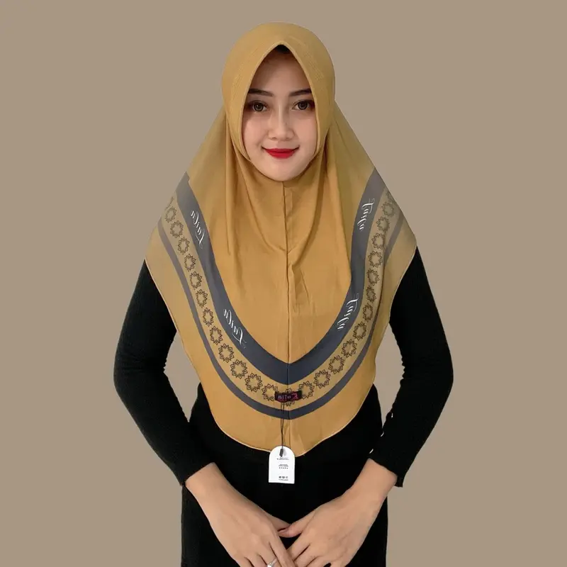 Indah Store - Hijab Instan Bergo Pet Motif Gisella By Laila Busa Lembut 2